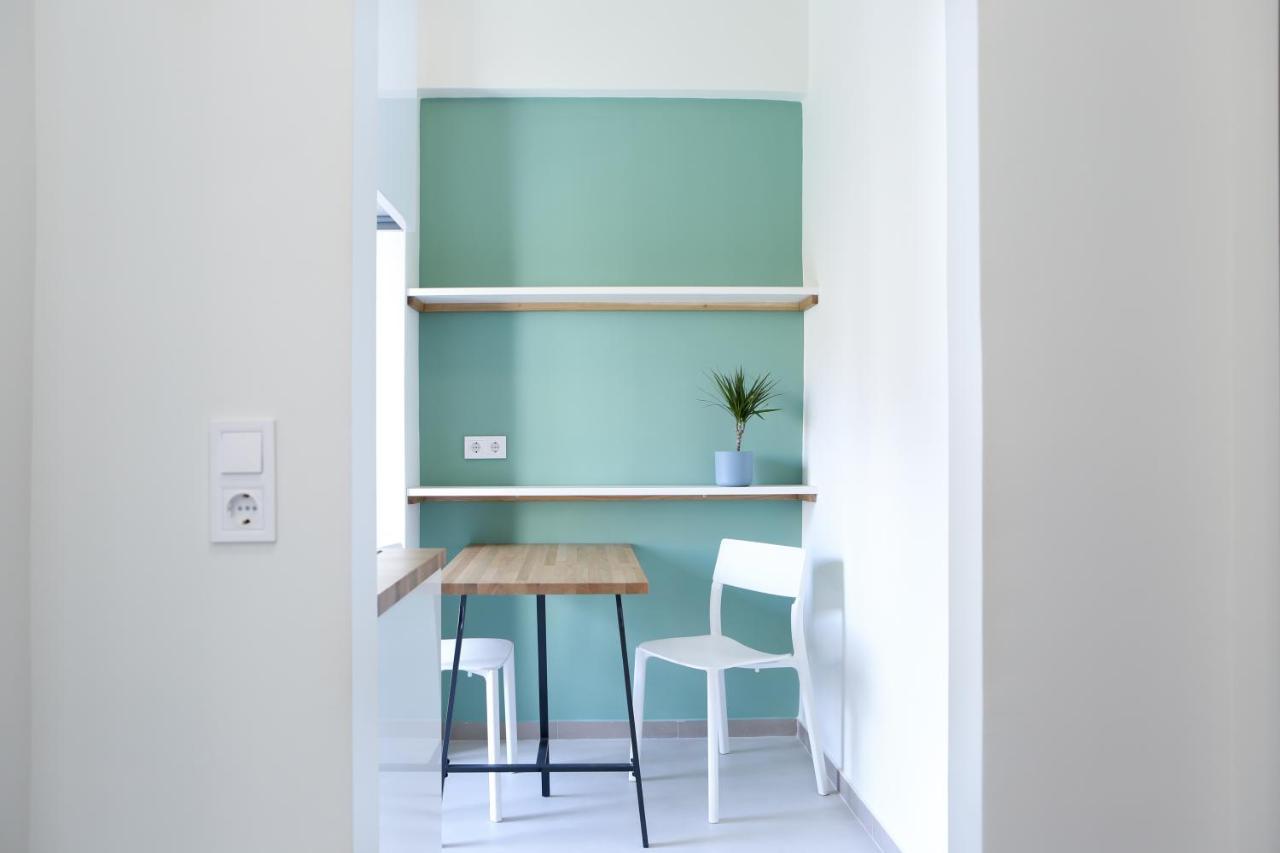 Villara: Style, Hospitality & Design เอเธนส์ ภายนอก รูปภาพ